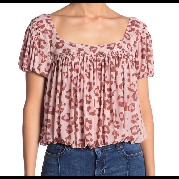 Free People Meg's Blush and Brown Leopard print blouse  SIZE SMALL.  Like NEW - Picture 2 of 9